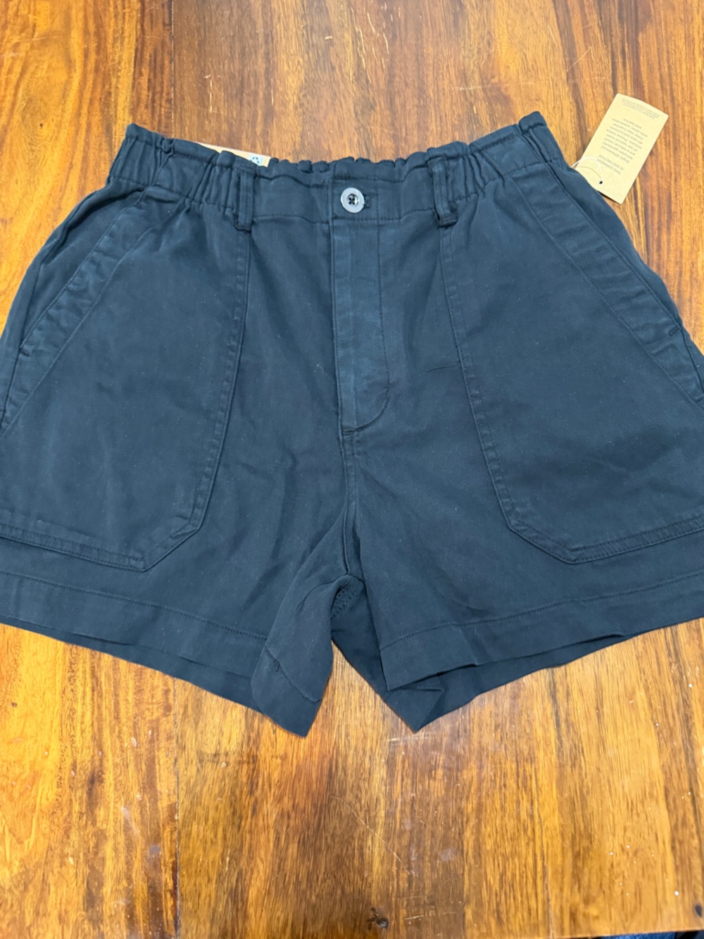 NWT Eddie Bauer High Waist Everyday Shorts S Outdoor Travel Casual
